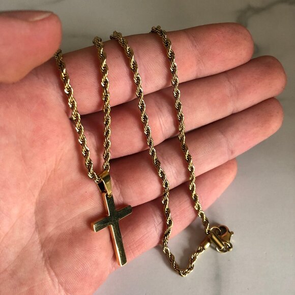 Salvatore Cross - 18K Gold Plated Rope Chain With Cross - Picture 5 of 6